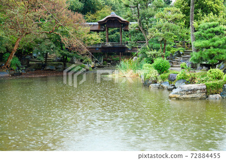 Kaitō-ro and Tankaedei Ingetsu Pond Kaitō-ro and Tankaedei Ingetsu Pond 72884455
