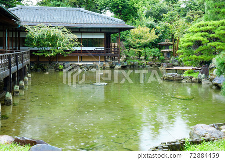 Rinike-tei和Dropsuiken，那裡下著小雨 72884459