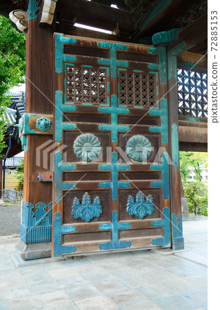 Mikagedo門裝飾東本願寺 72885153