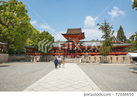 [京都府]五月，新鮮綠色季節的石清水八man宮 72886650