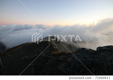 雲上世界,翁凱,白馬山,旭 雲上世界,翁凱,白馬山,旭 72889911
