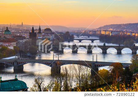 Prague Bridges in sunny autumn morning 72890122