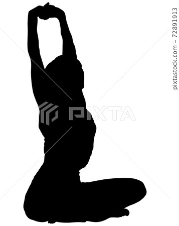 女性剪影坐和伸展 72891913