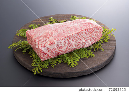 Japanese black beef shoulder loin block 72893223