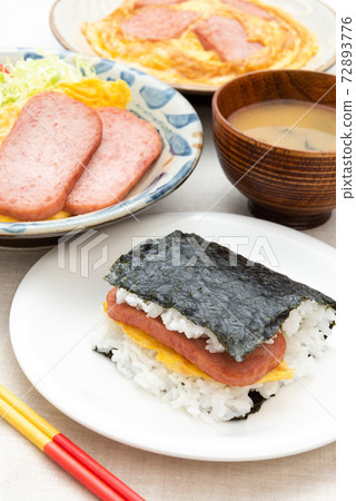 3種使用垃圾豬肉的菜餚 3種使用垃圾豬肉的菜餚 72893776