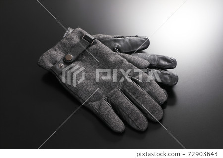 Glove image Glove image 72903643
