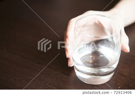 Still life photography images 72913406