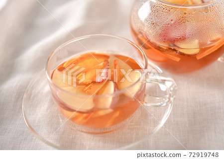 Dried fruit tea Dried fruit tea 72919748
