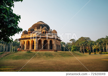 Muhammad Shah Sayyid Tomb at Lodhi Garden in Delhi, India Muhammad Shah Sayyid Tomb at Lodhi Garden in Delhi, India 72920049