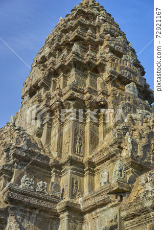 Cambodia ruins Angkor world heritage 72921167