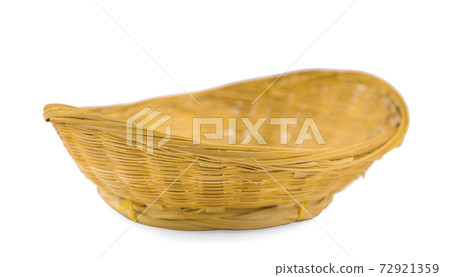 Empty wicker basket an isolated with clipping path Empty wicker basket an isolated with clipping path 72921359