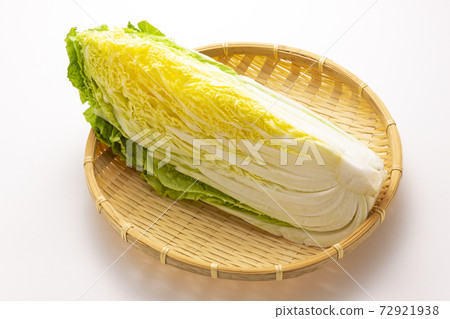Chinese cabbage cut 72921938
