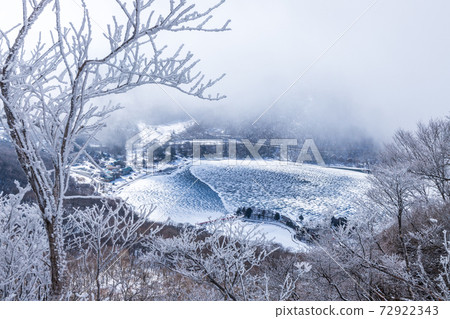 Akagiyama snow hike on hoarfrost Akagiyama snow hike on hoarfrost 72922343