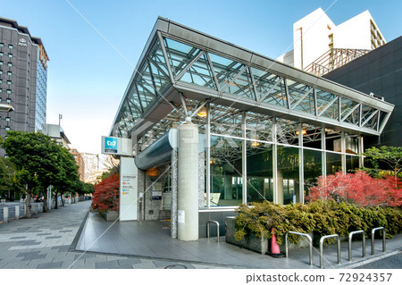 Subway Tokyo Metro Parliament Building Station and Tameike Sanno Station 72924357