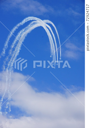 藍色衝動展覽飛行 藍色衝動展覽飛行 72924717