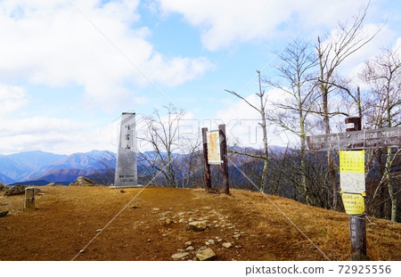川山峰 川山峰 72925556