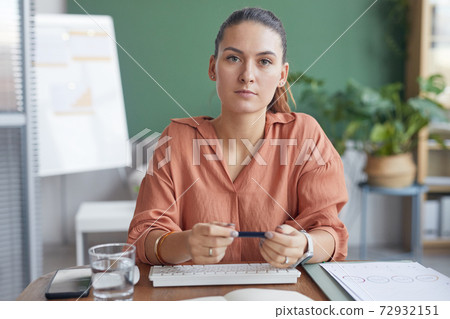 Modern Businesswomen at Workplace 72932151