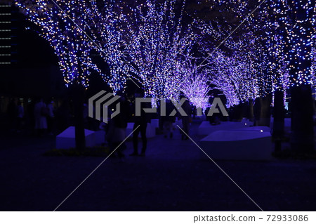 藍光的照明 藍光的照明 72933086