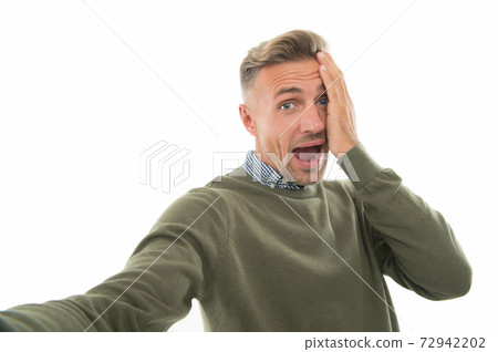 Capturing daily life. Blogger is real job. Handsome good  Capturing daily life. Blogger is real job. Handsome good  72942202