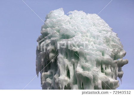 frozen blocks of ice icicles stalactites 72943532
