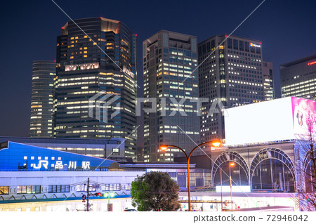 《東京都》品川站/城市夜景 《東京都》品川站/城市夜景 72946042