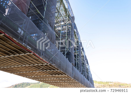 Construction of aqueduct Construction of aqueduct 72946911