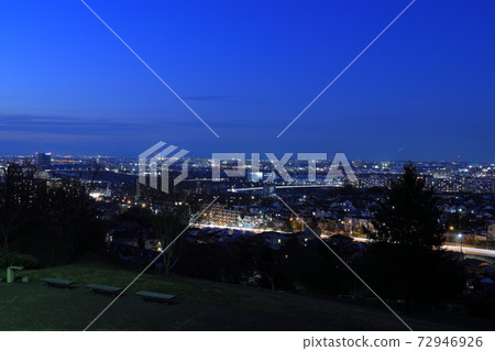 Sakuragaoka Park Yuhi no Oka Twilight 72946926