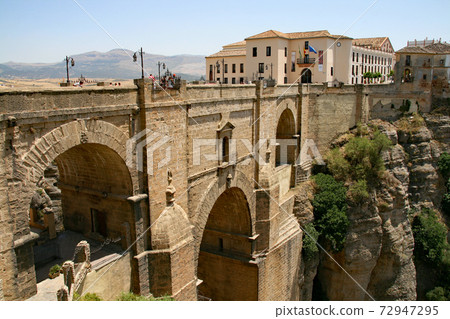 Ronda Nuevo Bridge 72947295