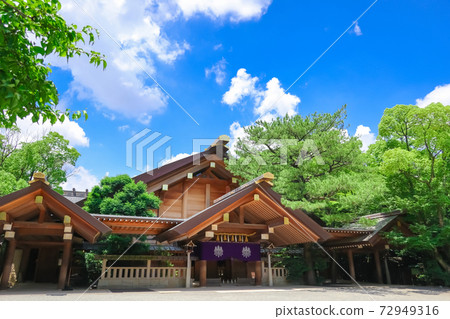 Kaguraden of Atsuta Jingu, which enshrines Atsuta Ogami <Nagoya City, Aichi Prefecture> 72949316