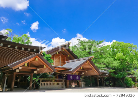 Kaguraden of Atsuta Jingu, which enshrines Atsuta Ogami <Nagoya City, Aichi Prefecture> 72949320