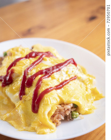 Omelette rice Omelette rice 72950701
