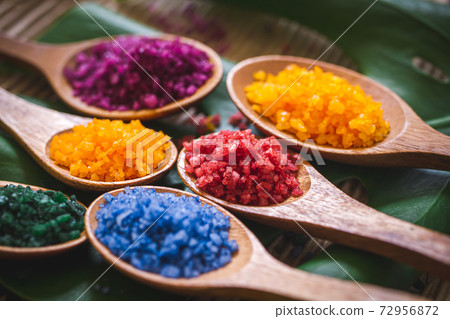Image material of bath salts bath salts 72956872