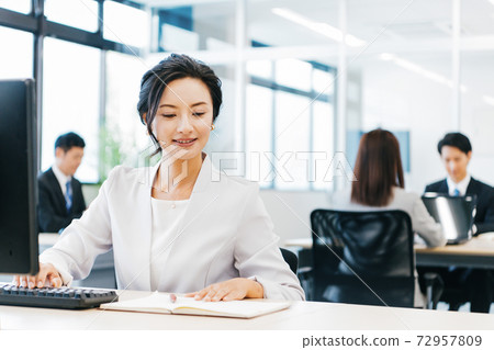 Business scene Business scene 72957809