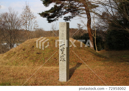 Kurihara City, Miyagi Prefecture Former Sanuma Highway Ichirizuka 72958002
