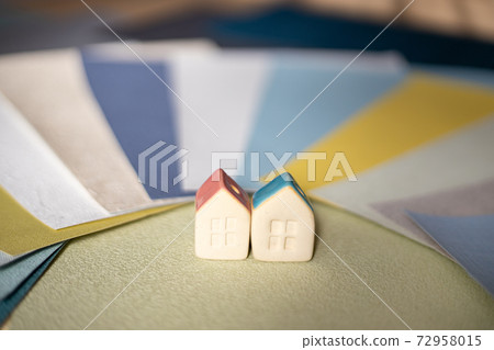 Small house and wallpaper sample Small house and wallpaper sample 72958015