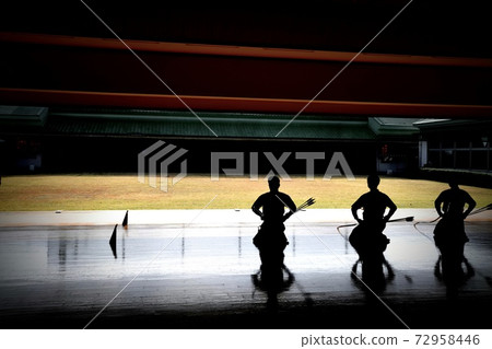 Tension before the game Tension before the game 72958446