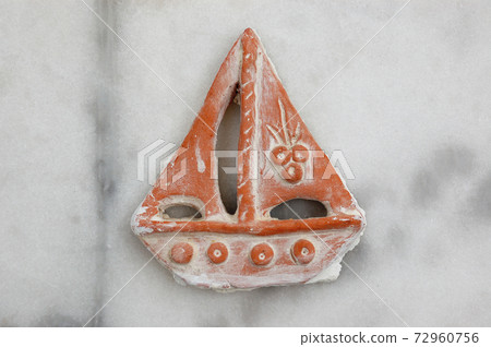 small boat traditional pottery small boat traditional pottery 72960756