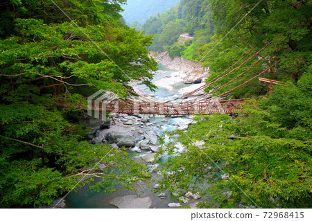 伊谷的風車橋・從橋山家政見到的風車橋形象・四國・德島縣三好市西伊屋(5) 伊谷的風車橋・從橋山家政見到的風車橋形象・四國・德島縣三好市西伊屋(5) 72968415