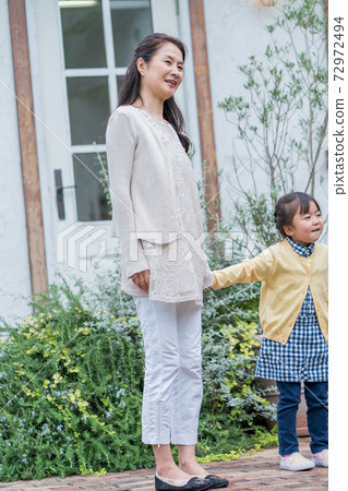 Raising grandchildren Raising grandchildren 72972494