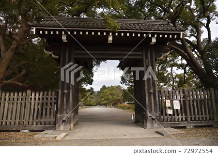 Shimodate Sales Gate Kyoto Gyoen 72972554