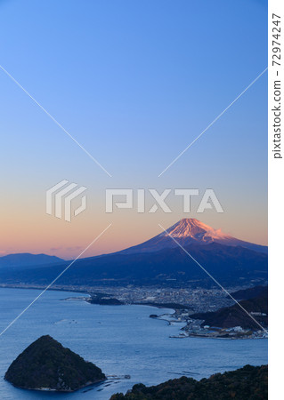 Shizuoka Izu_Suruga Bay and Mt. Fuji at sunrise Shizuoka Izu_Suruga Bay and Mt. Fuji at sunrise 72974247