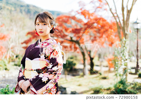 和服的女人（袖） 72980158