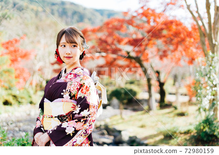 和服的女人(袖) 和服的女人(袖) 72980159