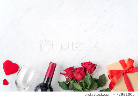 Valentine's Day Dinner Red Wine Rose Gift Box Valentine Day Wine Gift バレンタイン 72981003