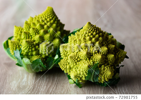 Romanesco 72981755