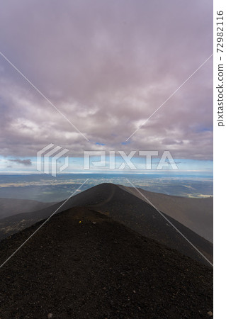 Tokachidake mountain climbing 72982116