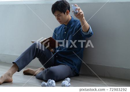 Man sadness, writer 72983292
