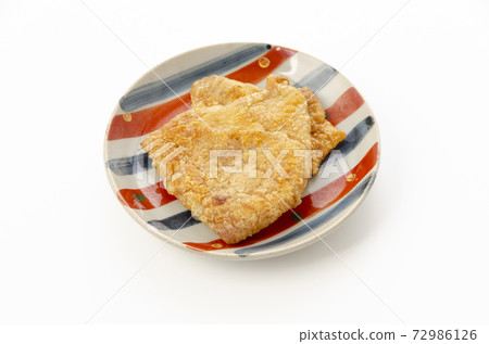 脆皮烤雞皮 72986126