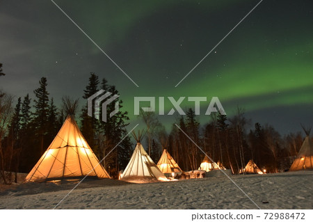 耶洛奈夫的極光 72988472