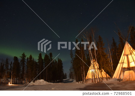 Aurora of Yellowknife 72988501